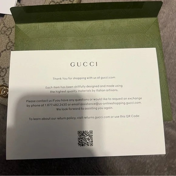 AUTHENTIC GUCCI PHONE CASE (IPHONE 13 PRO MAX) - Picture 4 of 12
